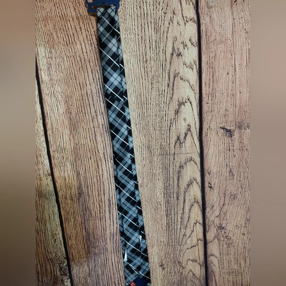 NWT Chaps Polyester Boy's Tie